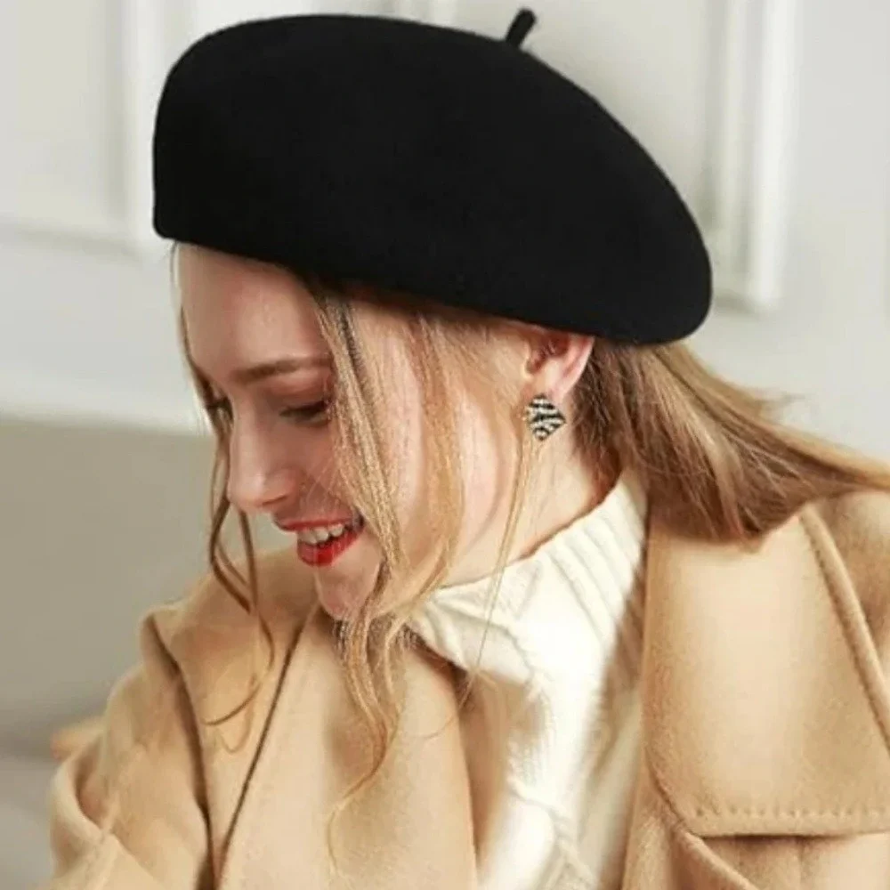 Fezko Wool Beret Womens One Size Black French Style Felt Hat Mime Artist Retro